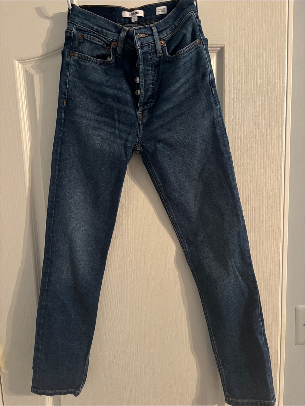 Re/Done Menโs Slim Straight Jeans in Dark Blue Denim